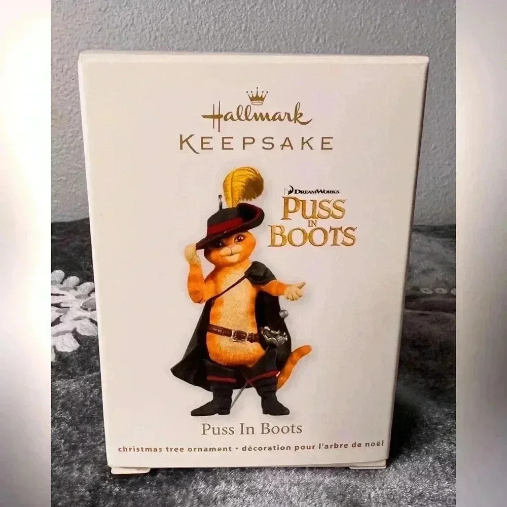 Hallmark Keepsake NIB 2011 Puss in Boots Christmas Ornament from Shrek Movie